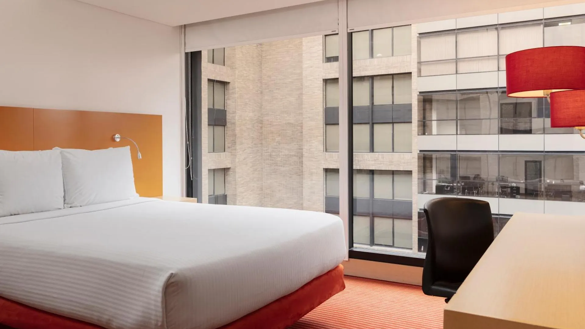 Fairfield By Marriott Bogota Embajada Hotel 4*,