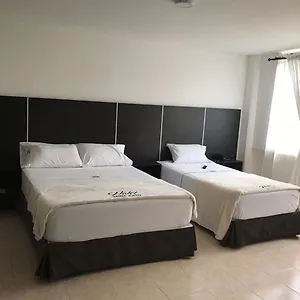 Saint John Hotel Medellin