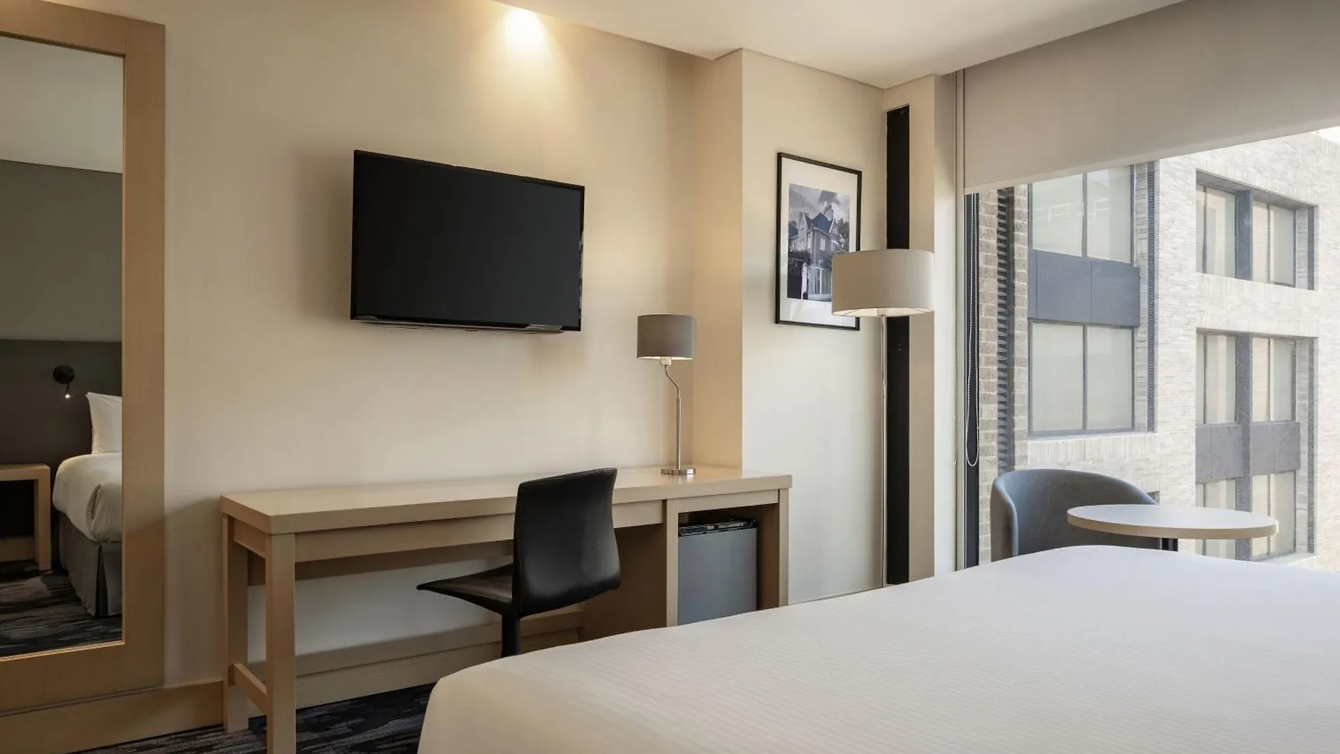 Fairfield By Marriott Bogota Embajada Hotel