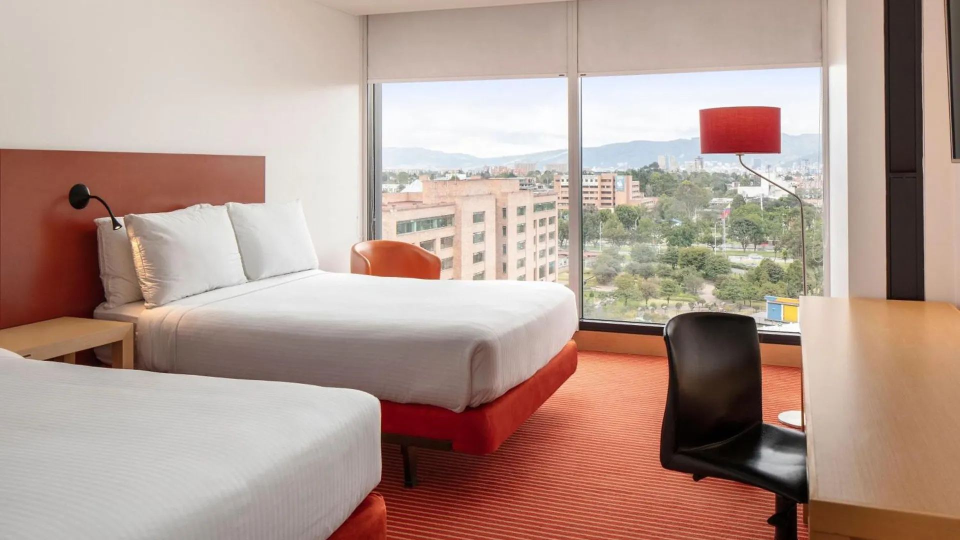 Fairfield By Marriott Bogota Embajada Hotel
