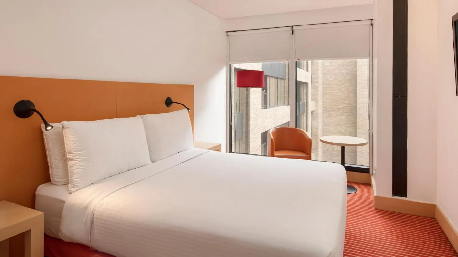 Fairfield By Marriott Bogota Embajada Hotel