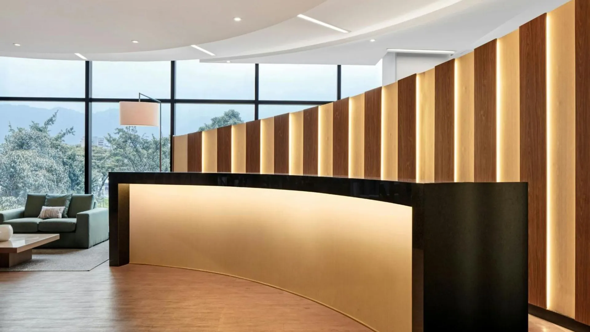 Fairfield By Marriott Bogota Embajada Hotel