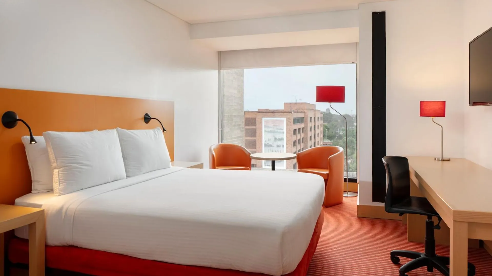 Fairfield By Marriott Bogota Embajada Hotel 4*,